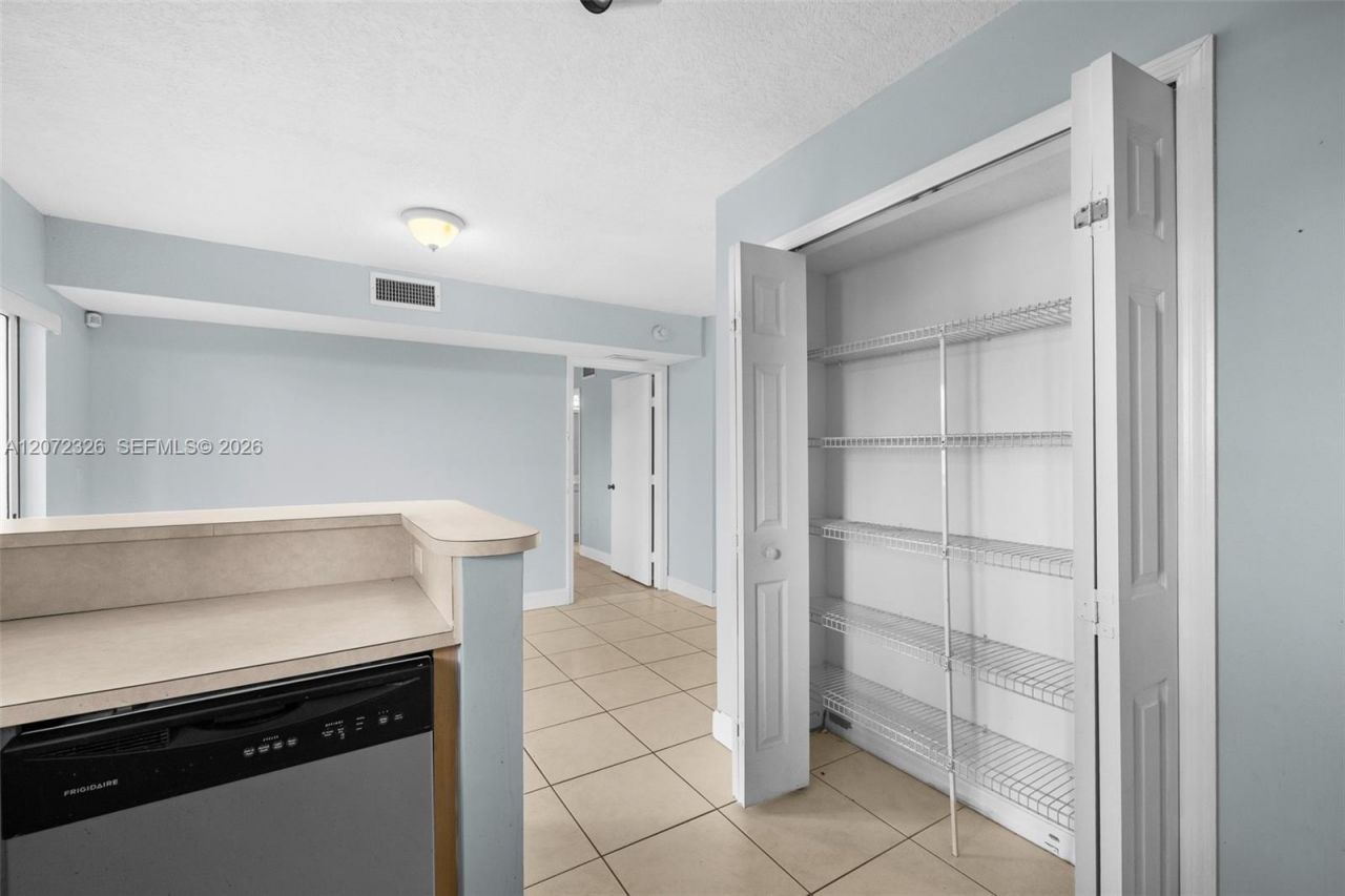 2930 SE 12th Rd , Unit 101-31, Homestead, FL 33035 Photo