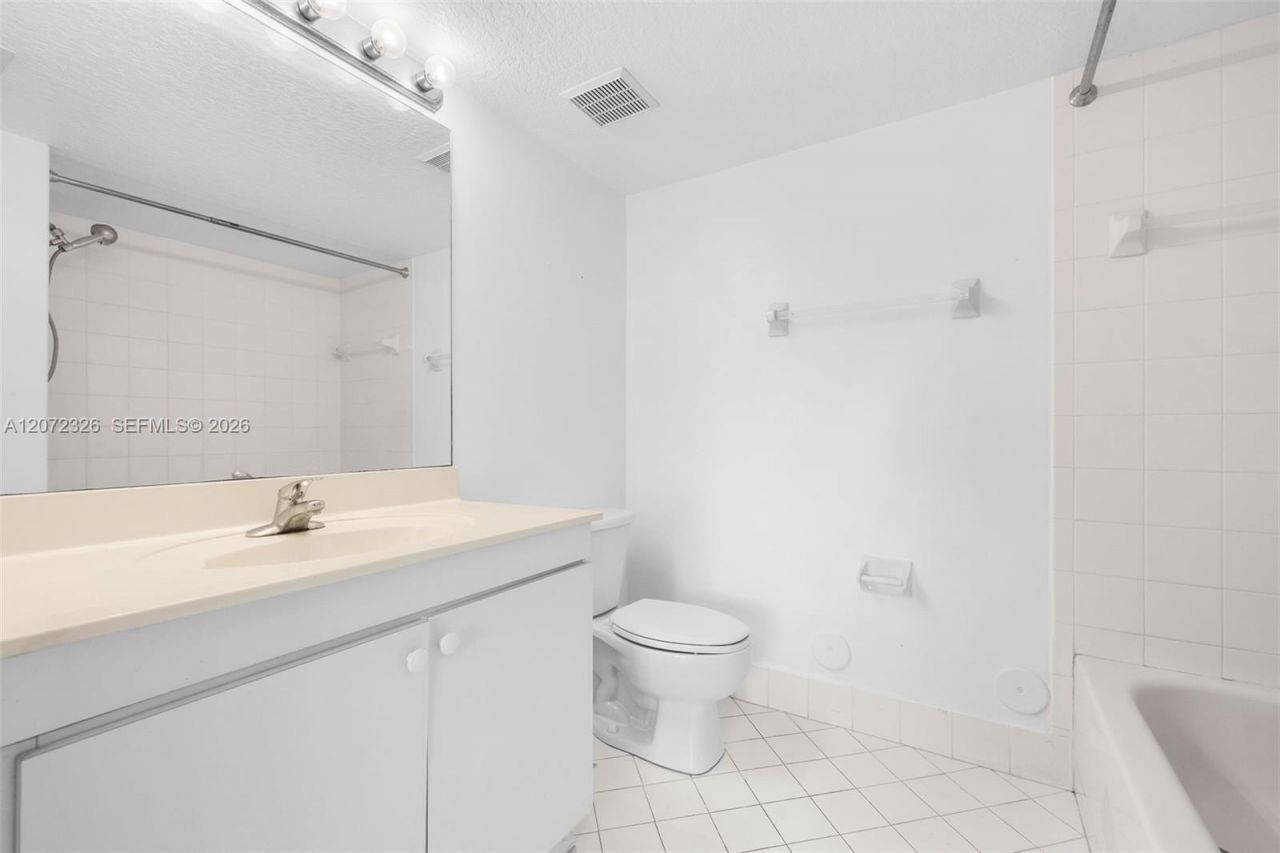 2930 SE 12th Rd , Unit 101-31, Homestead, FL 33035 Photo