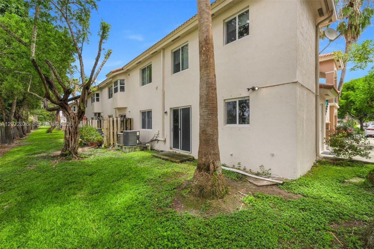 2930 SE 12th Rd , Unit 101-31, Homestead, FL 33035 Photo