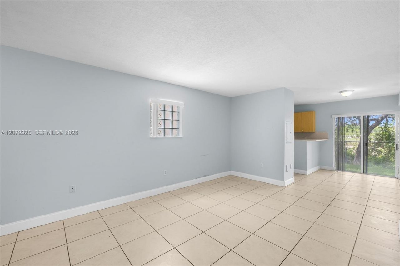 2930 SE 12th Rd , Unit 101-31, Homestead, FL 33035 Photo