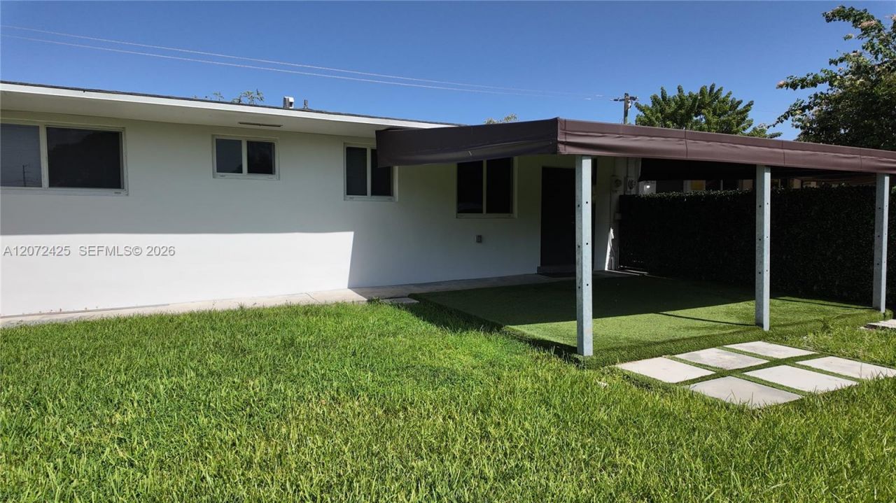 220 SW 80th Ave , Unit 220, Miami, FL 33144 Photo