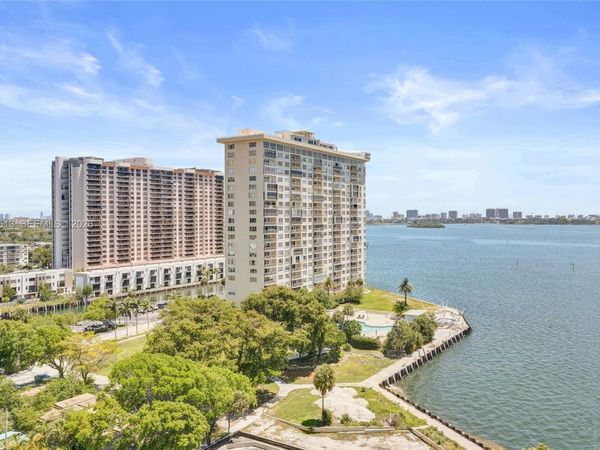 11113 Biscayne Blvd , Unit 1156, Miami, FL 33181