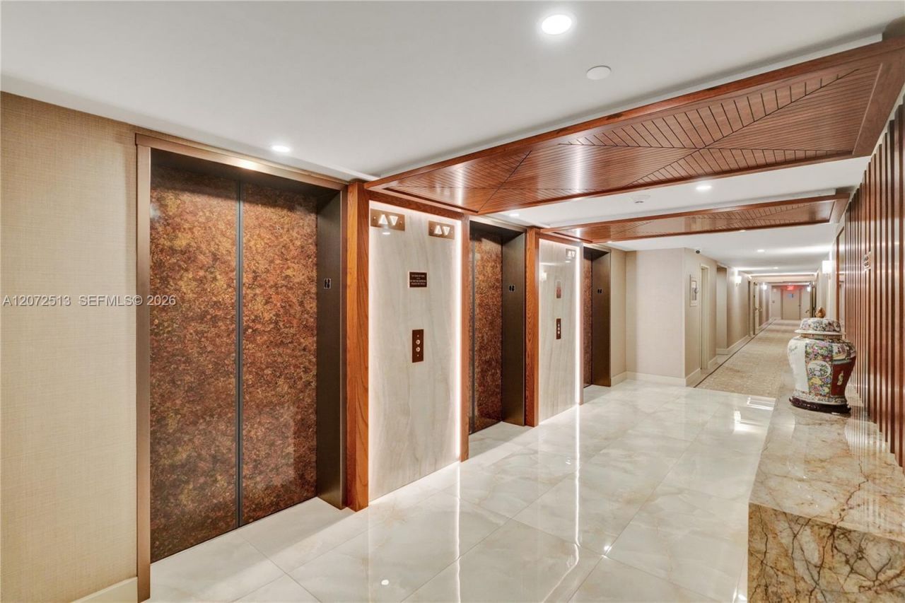 11113 Biscayne Blvd , Unit 1156, Miami, FL 33181 Photo