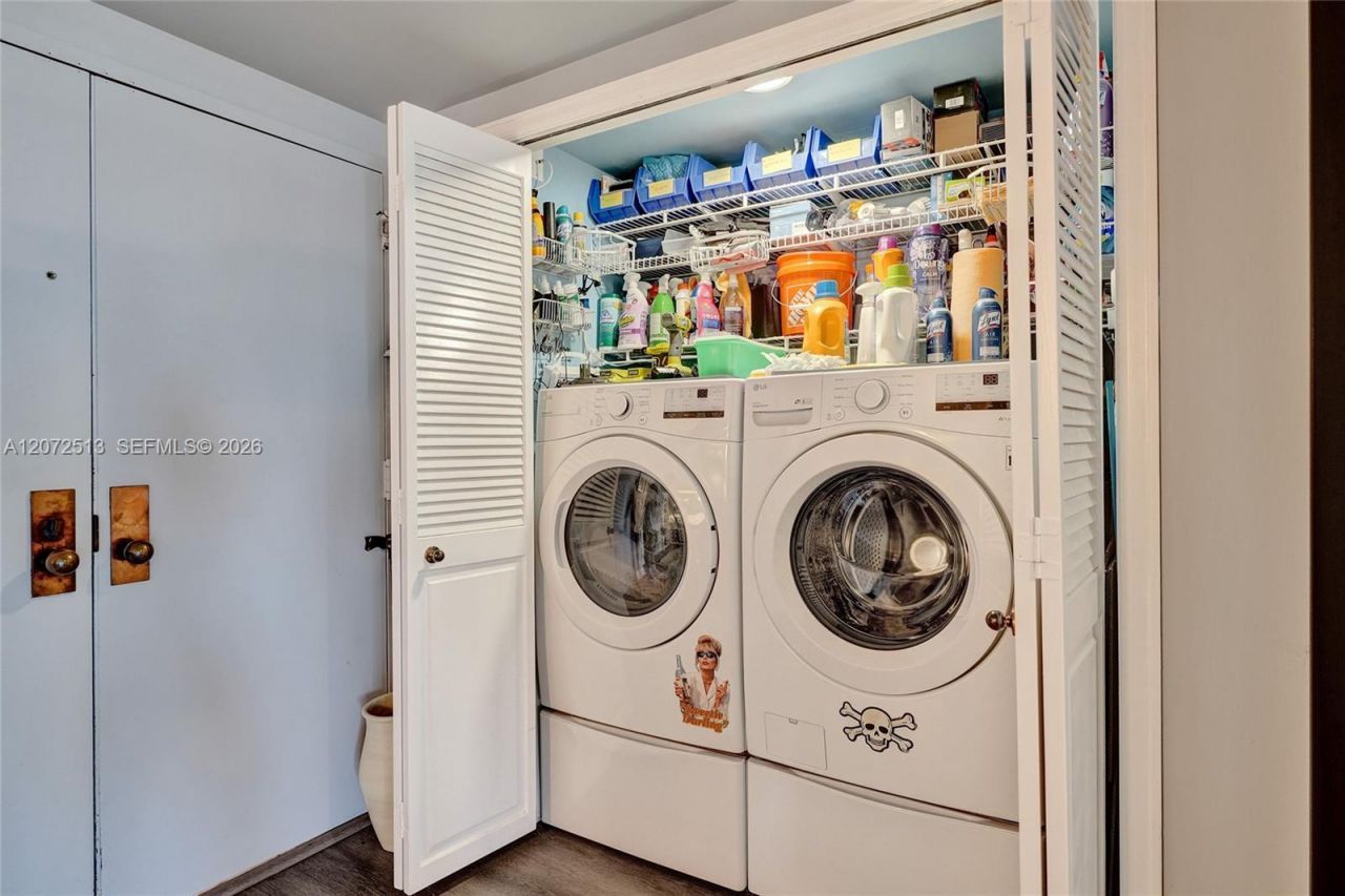 11113 Biscayne Blvd , Unit 1156, Miami, FL 33181 Photo