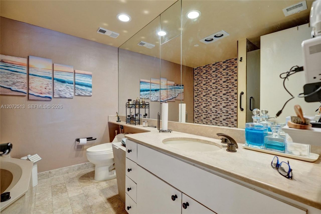 11113 Biscayne Blvd , Unit 1156, Miami, FL 33181 Photo