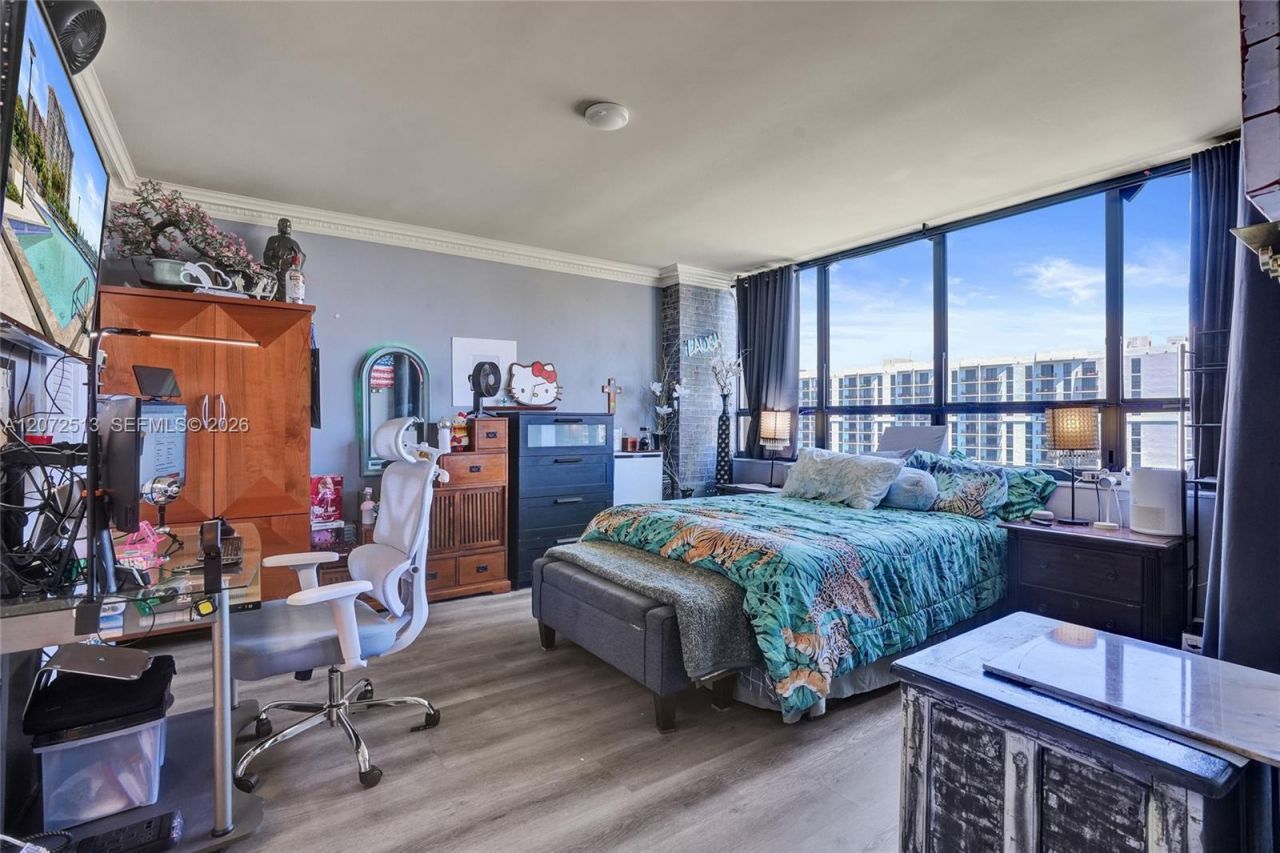 11113 Biscayne Blvd , Unit 1156, Miami, FL 33181 Photo