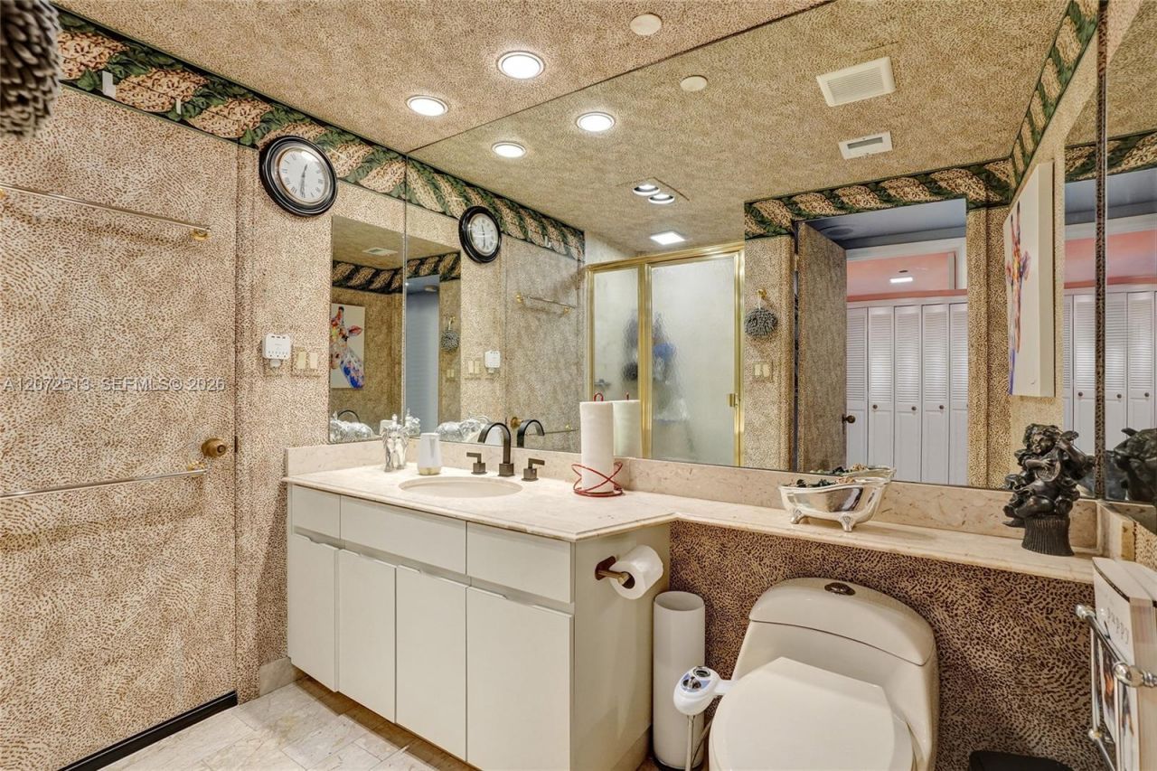 11113 Biscayne Blvd , Unit 1156, Miami, FL 33181 Photo