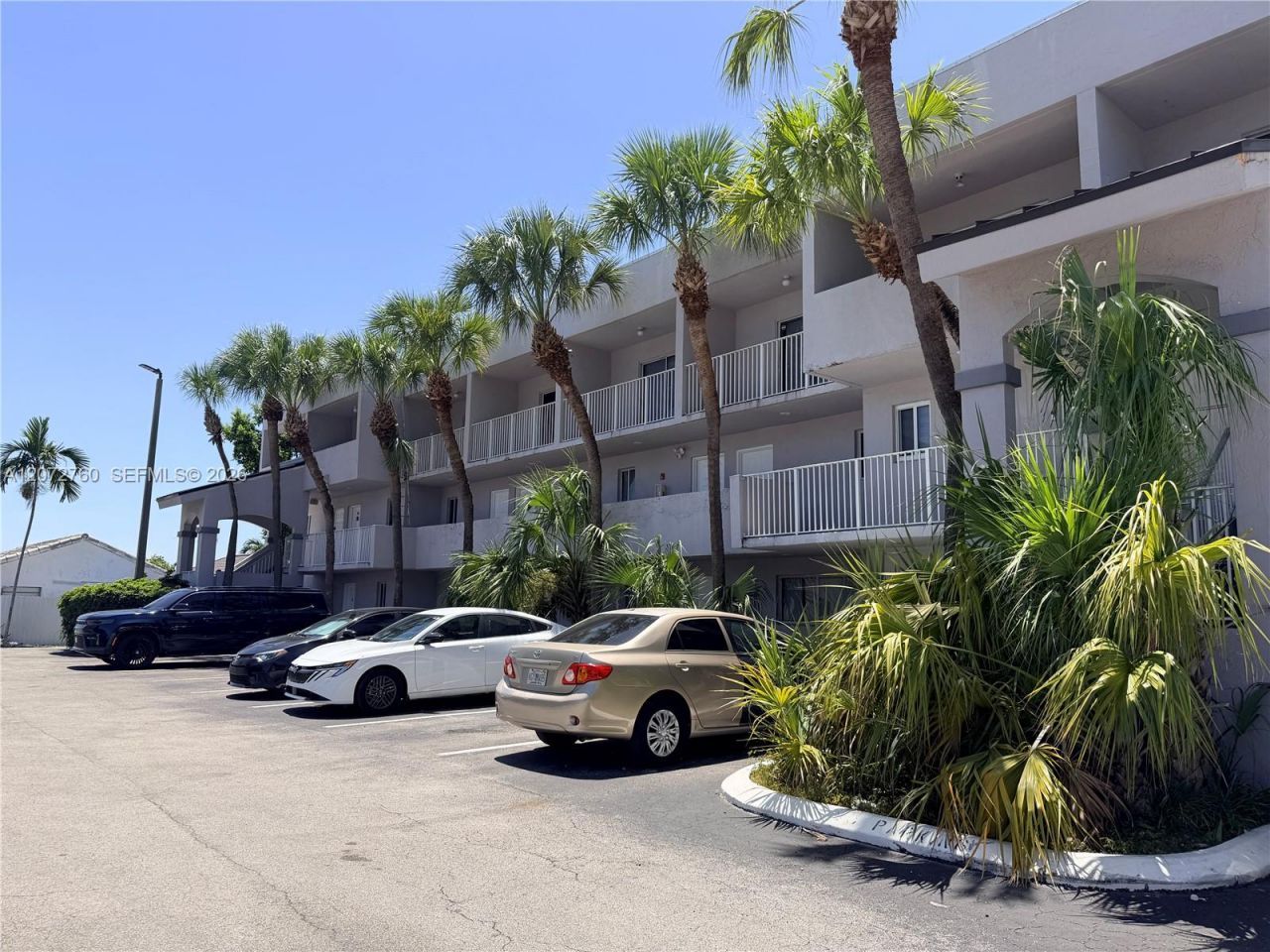 2710 W 76th St , Unit 206, Hialeah, FL 33016 Photo