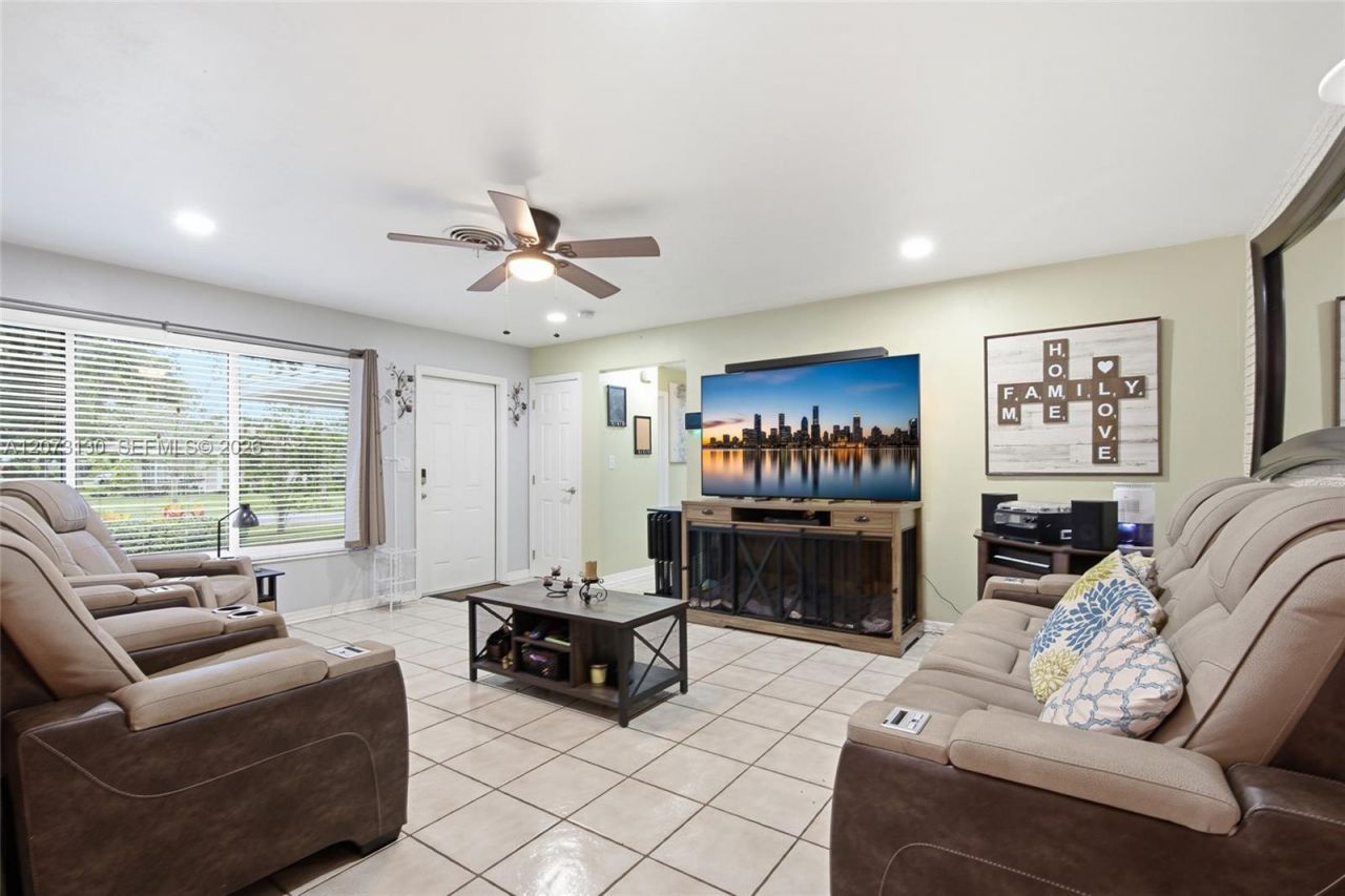 341 SW 54th Ave , Plantation, FL 33317 Photo