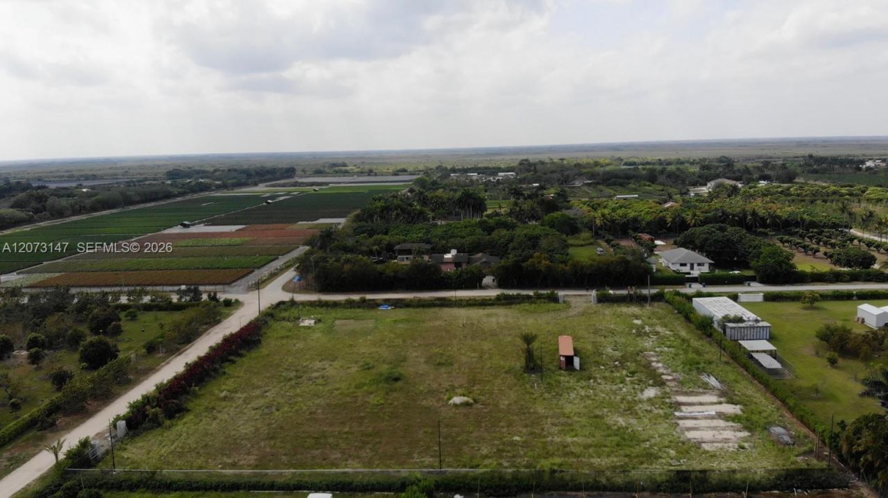 22135 SW 260th St, Homestead, FL 33031 Photo