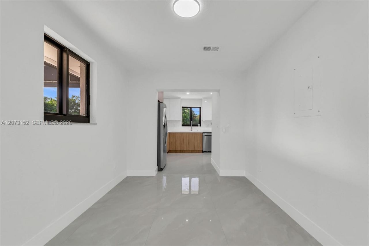 11815 SW 222nd St , Miami, FL 33170 Photo