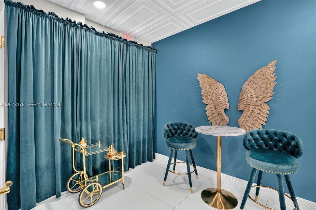 Turnkey Permanent Makeup & Beauty Studio For Sale, Miami, FL 33165 Photo
