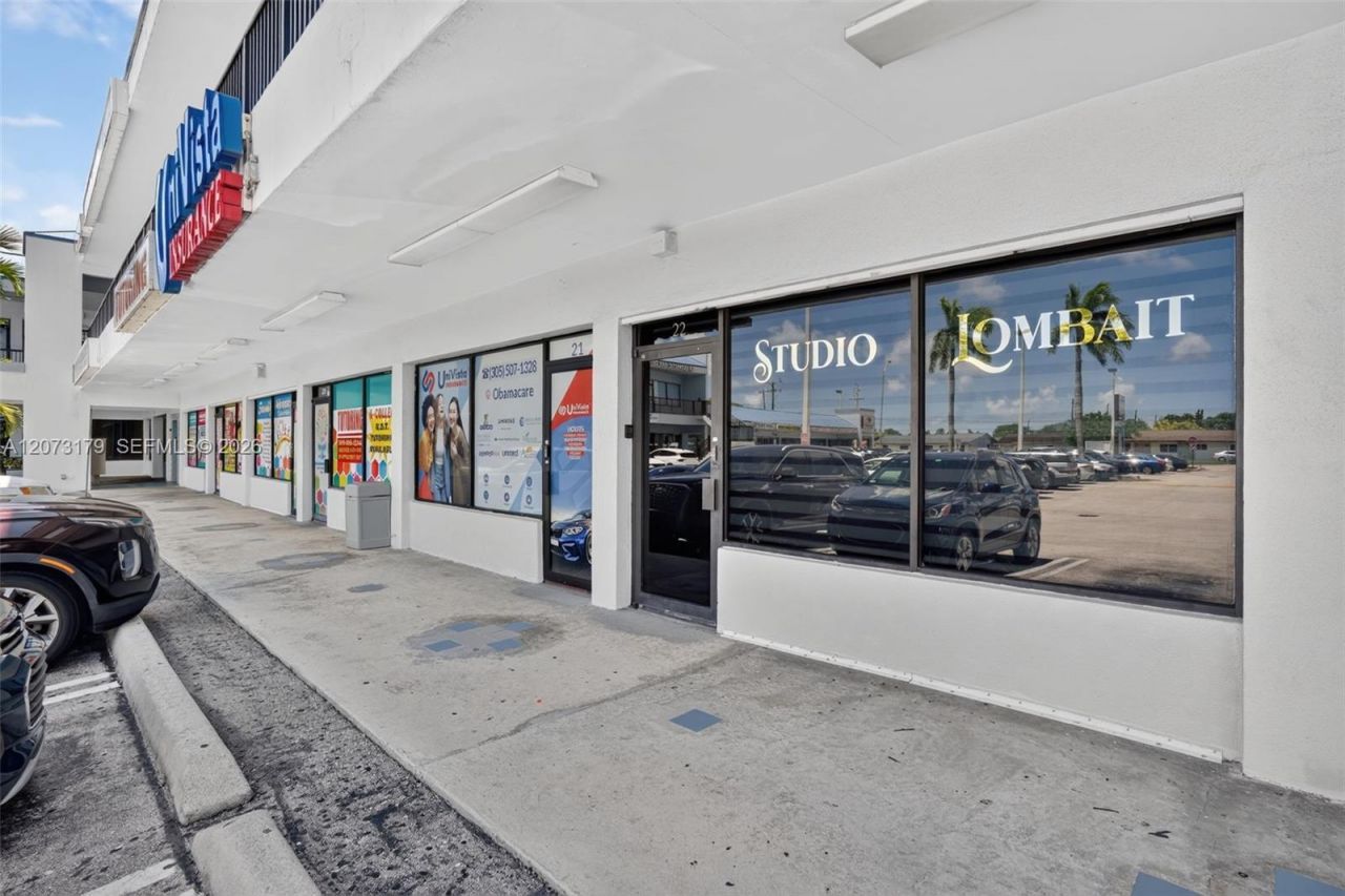 Turnkey Permanent Makeup & Beauty Studio For Sale, Miami, FL 33165 Photo