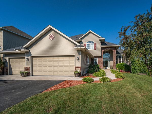 852 Bridle Creek Drive , Jordan, MN 55352