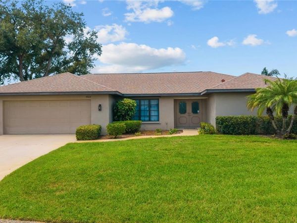 1903 PEBBLE BEACH COURT , VENICE, FL 34293