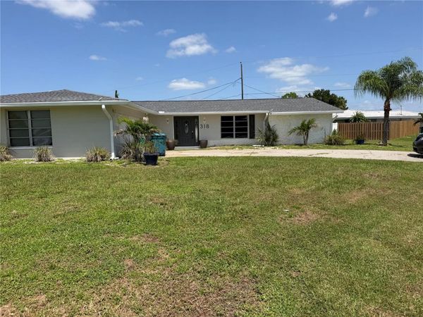 318 SKYLARK LANE NW, PORT CHARLOTTE, FL 33952