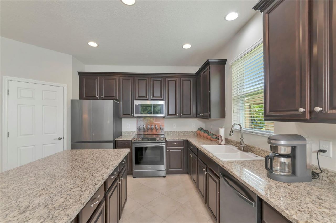 7711 110th Avenue E, Parrish, FL 34219 Photo
