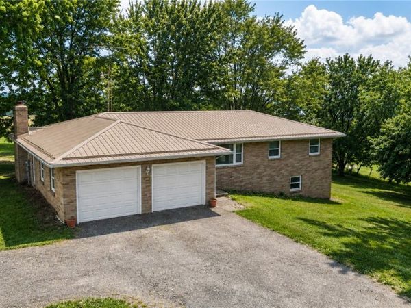 4170 Maplelynn Street SW, Canton, OH 44706