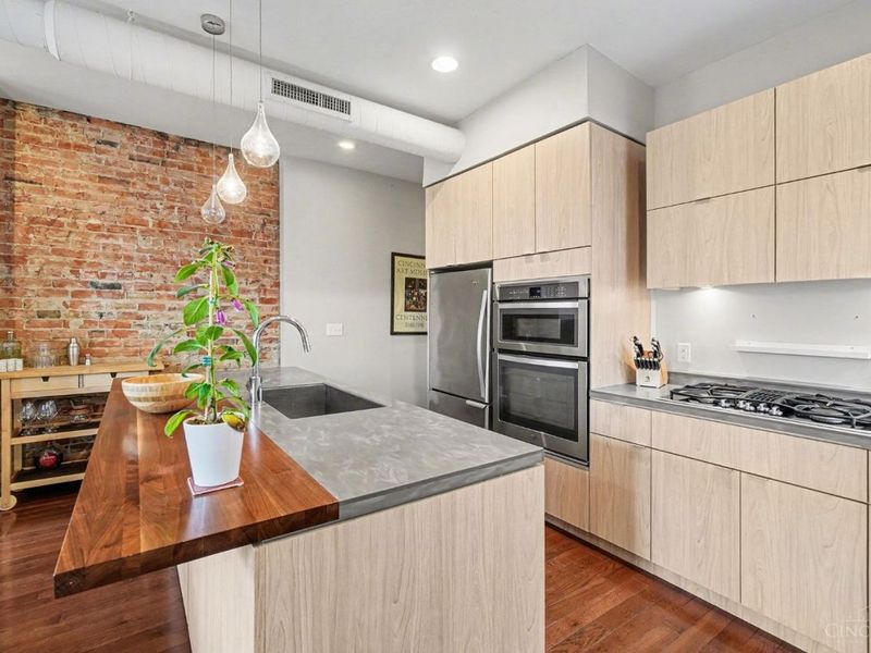 122 W Fifteenth Street, Unit 223, Cincinnati, OH 45202 Photo 10