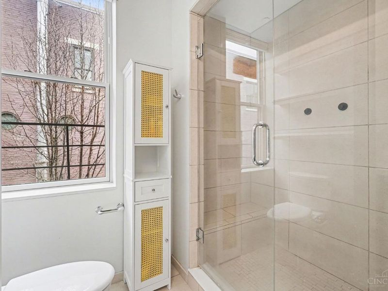 122 W Fifteenth Street, Unit 223, Cincinnati, OH 45202 Photo 7