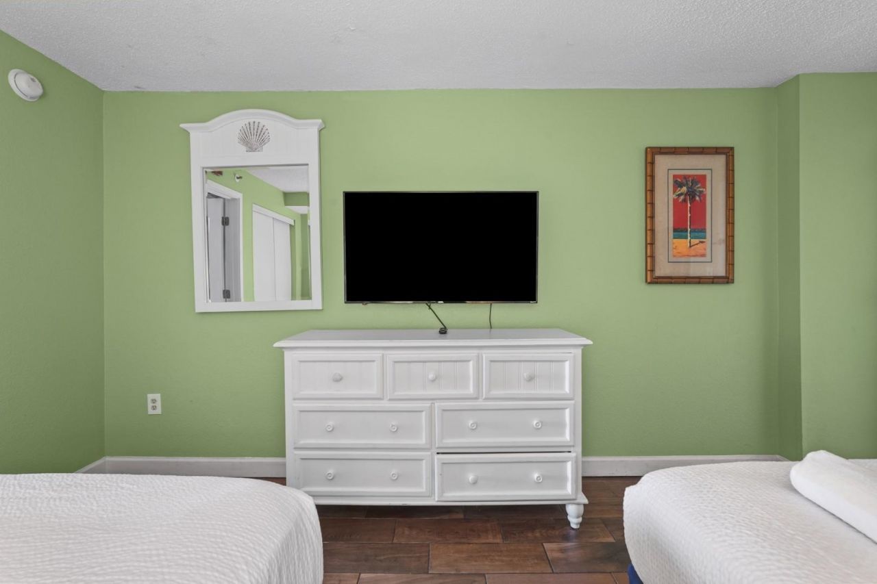6804 N Ocean Blvd. Photo 7