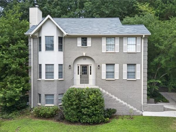 907 Heritage Hills, Decatur, GA 30033