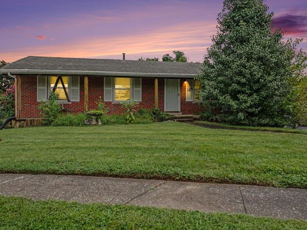 389 Spring Station Court, Lexington, KY 40505
