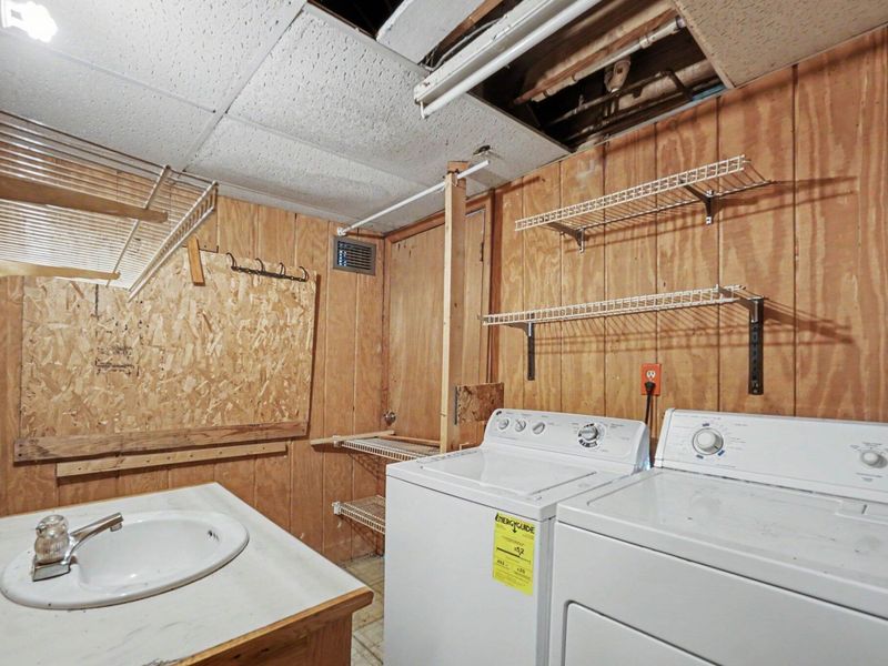 389 Spring Station Court, Lexington, KY 40505 Photo 17