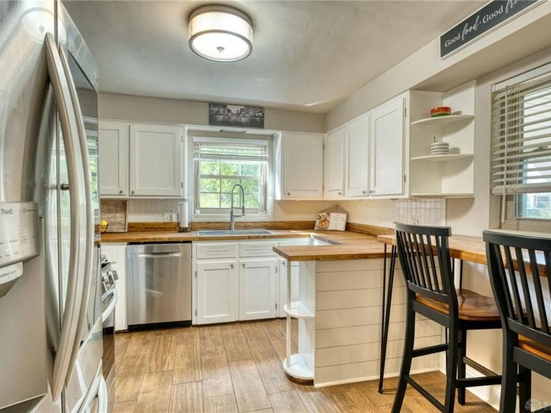 900 Devonshire Road, Dayton, OH 45419 Photo 12