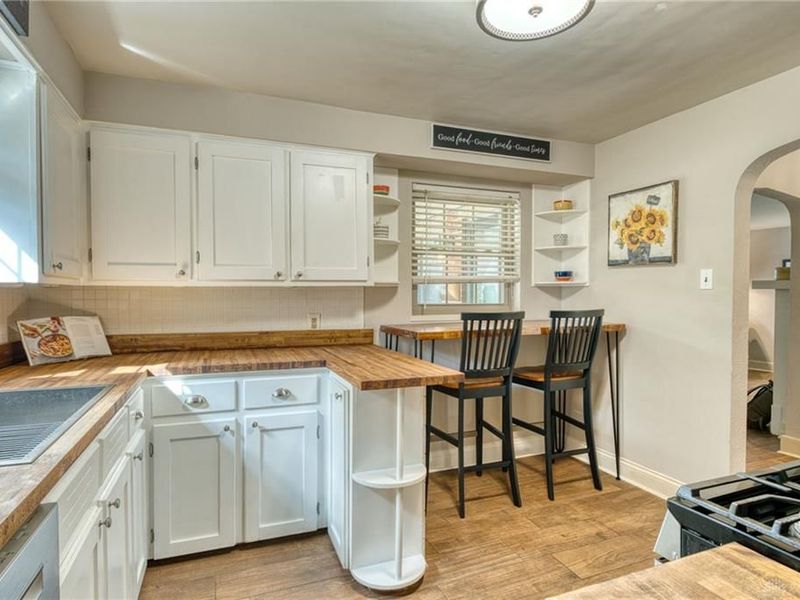 900 Devonshire Road, Dayton, OH 45419 Photo 13