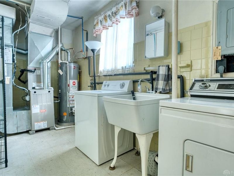 900 Devonshire Road, Dayton, OH 45419 Photo 27