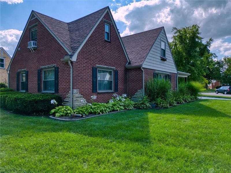 900 Devonshire Road, Dayton, OH 45419 Photo 3