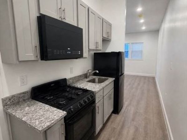 125 Arlington St, Unit 6, Chelsea, MA 02150