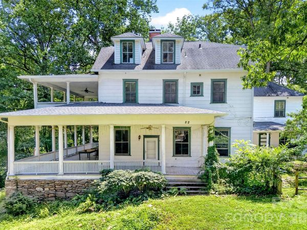 22 Woodbend Lane , Black Mountain, NC 28711