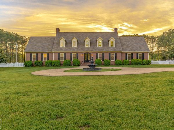 4926 Peachtree Avenue, Jonesboro, AR 72405