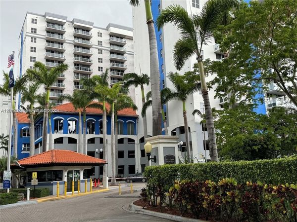 5091 NW 7th St , Unit 615, Miami, FL 33126
