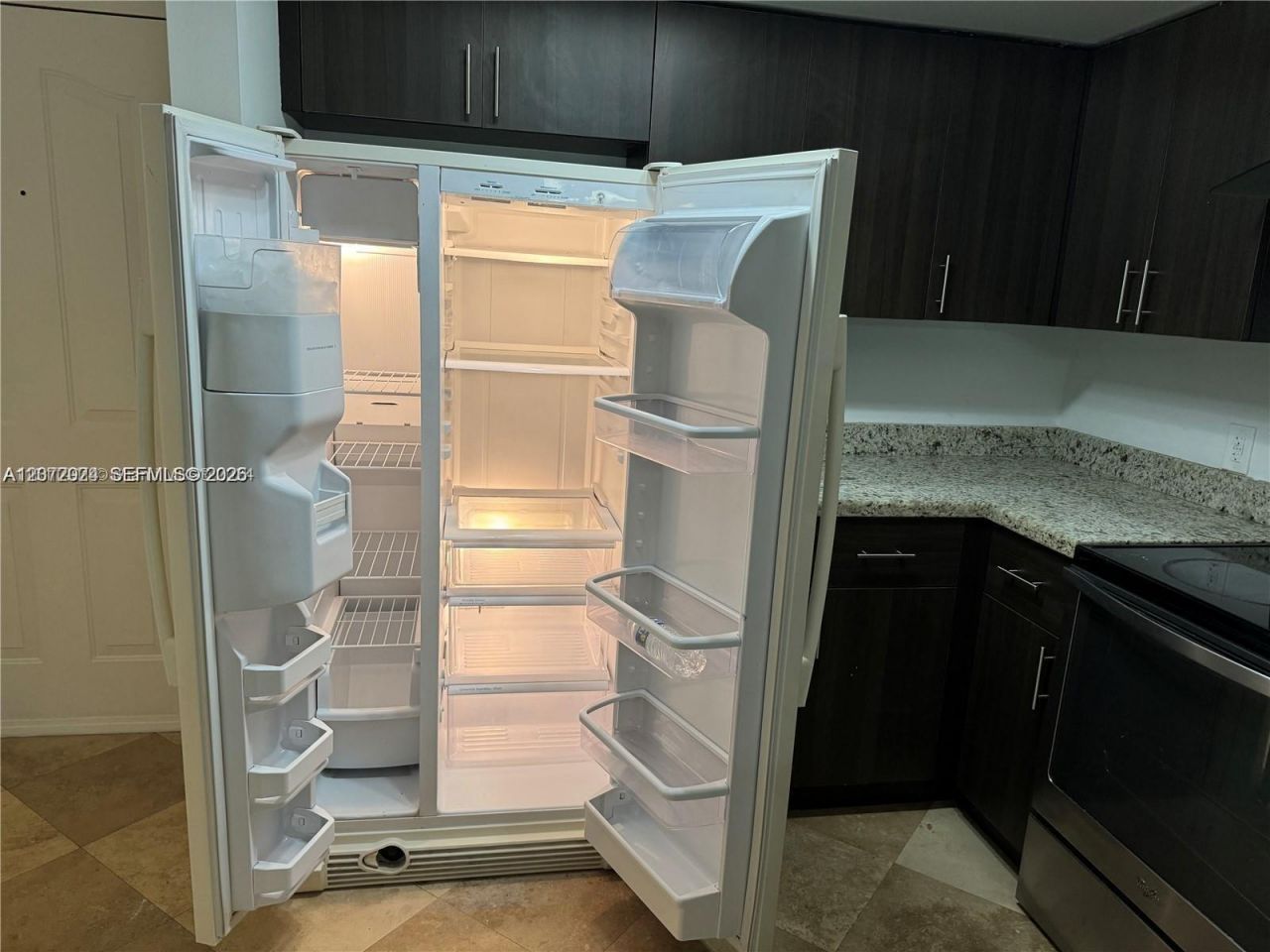 5091 NW 7th St , Unit 615, Miami, FL 33126 Photo