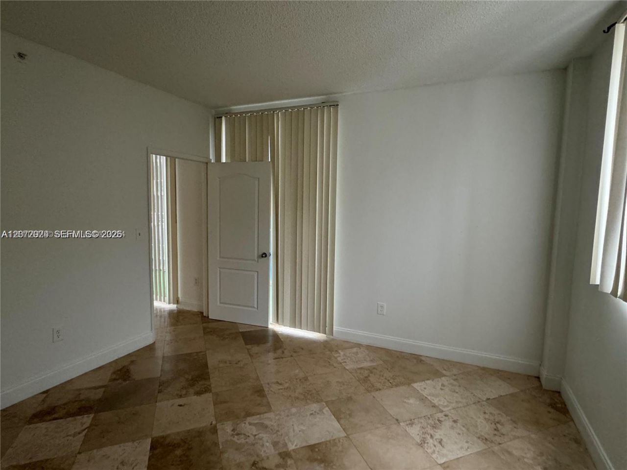 5091 NW 7th St , Unit 615, Miami, FL 33126 Photo