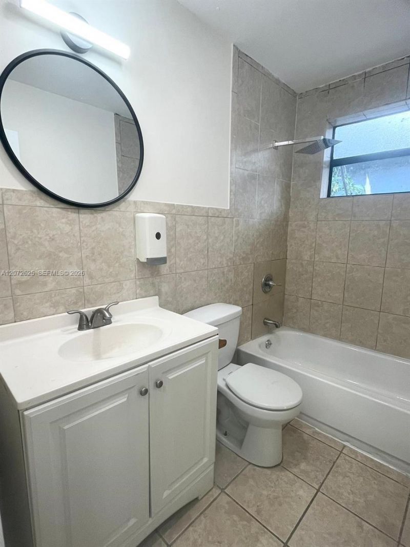 15350 NE 14th Ct , North Miami Beach, FL 33162 Photo