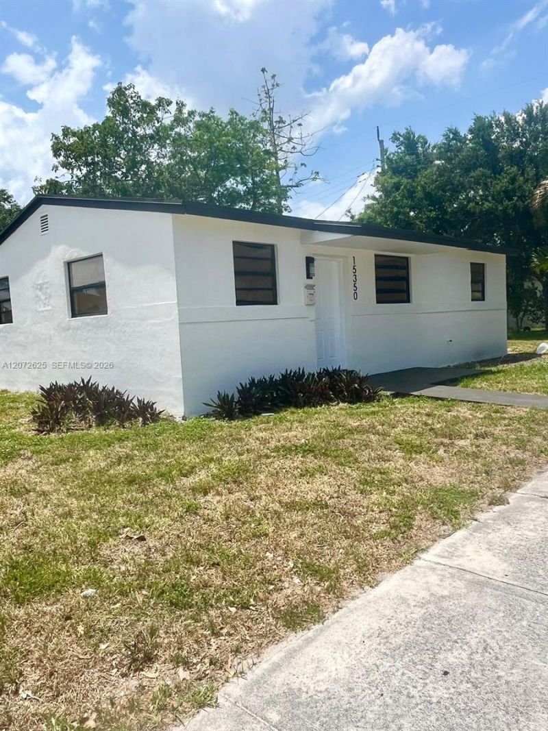 15350 NE 14th Ct , North Miami Beach, FL 33162 Photo