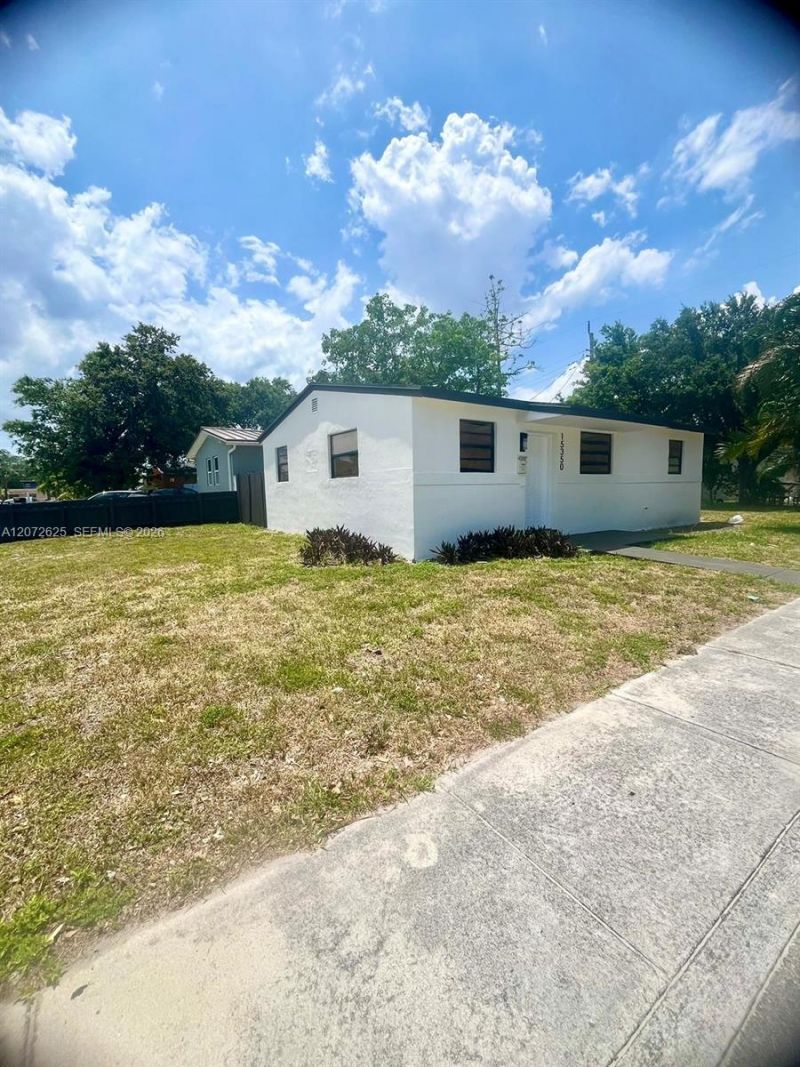 15350 NE 14th Ct , North Miami Beach, FL 33162 Photo