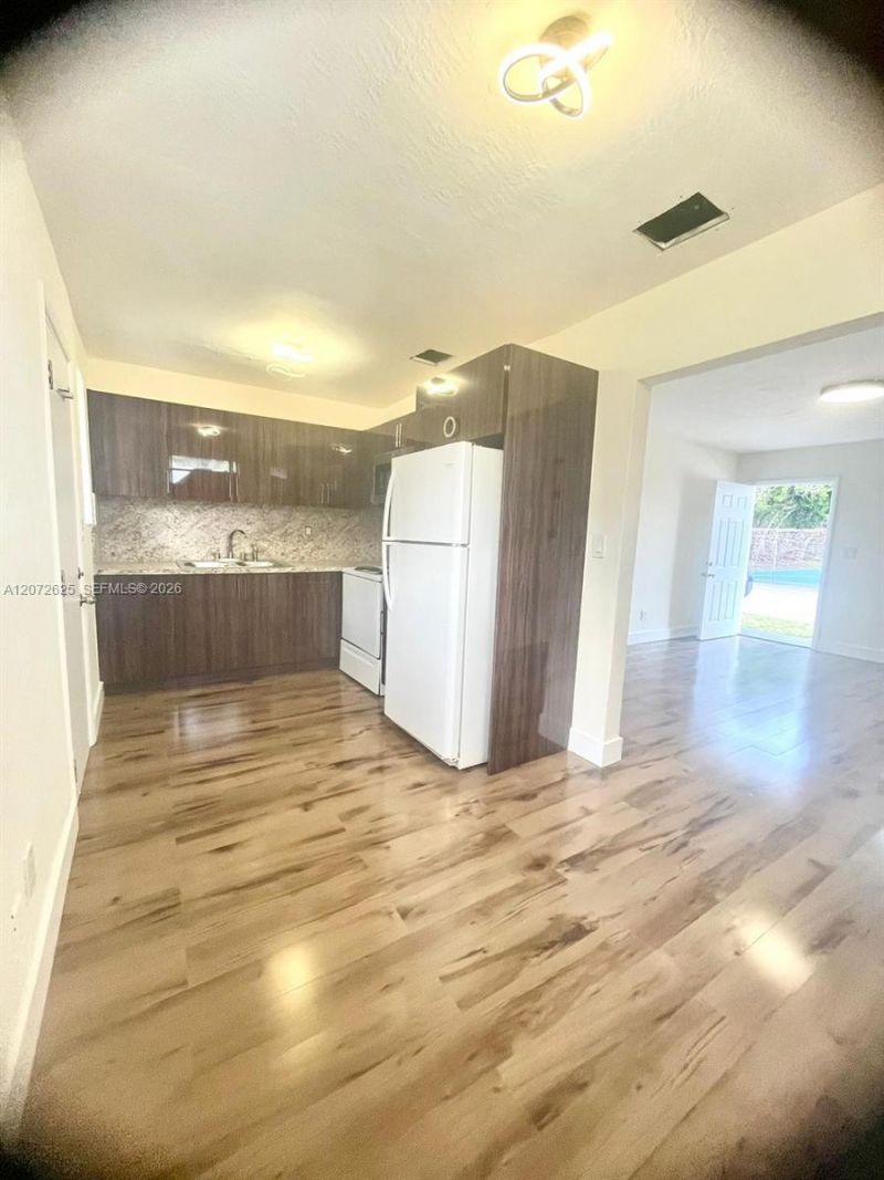 15350 NE 14th Ct , North Miami Beach, FL 33162 Photo
