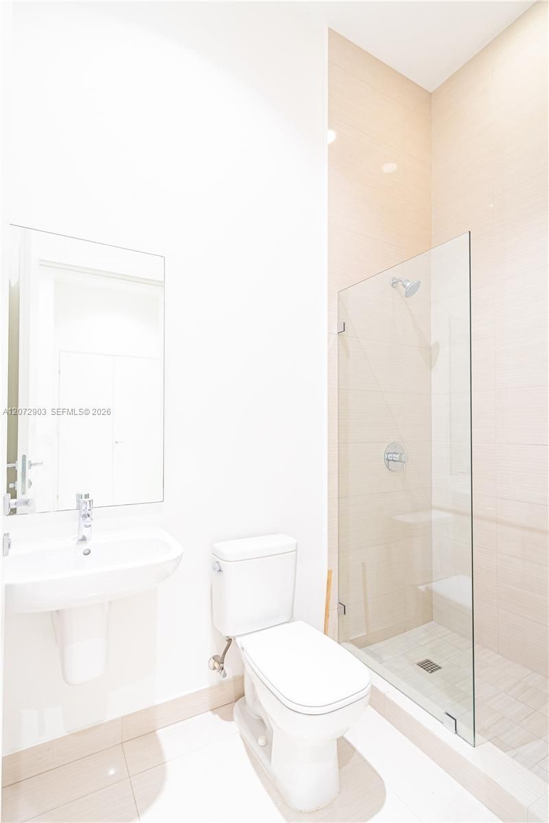 3250 NE 188th St , Unit 101, Aventura, FL 33180 Photo