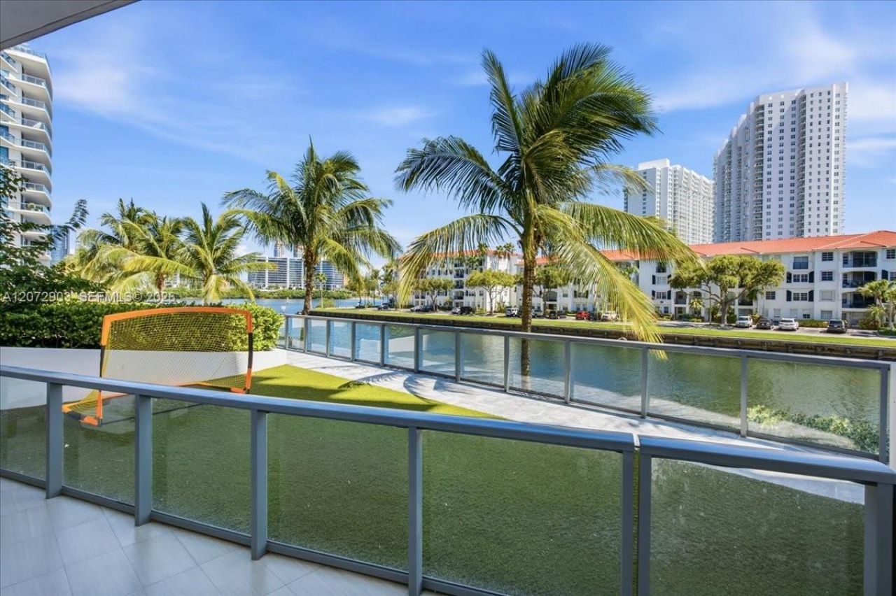 3250 NE 188th St , Unit 101, Aventura, FL 33180 Photo