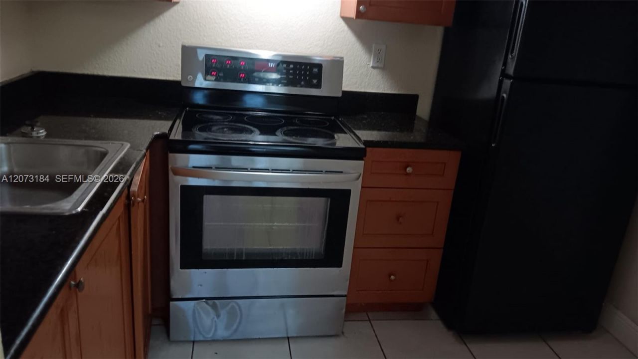 4251 NW 5th St , Unit 112, Plantation, FL 33317 Photo