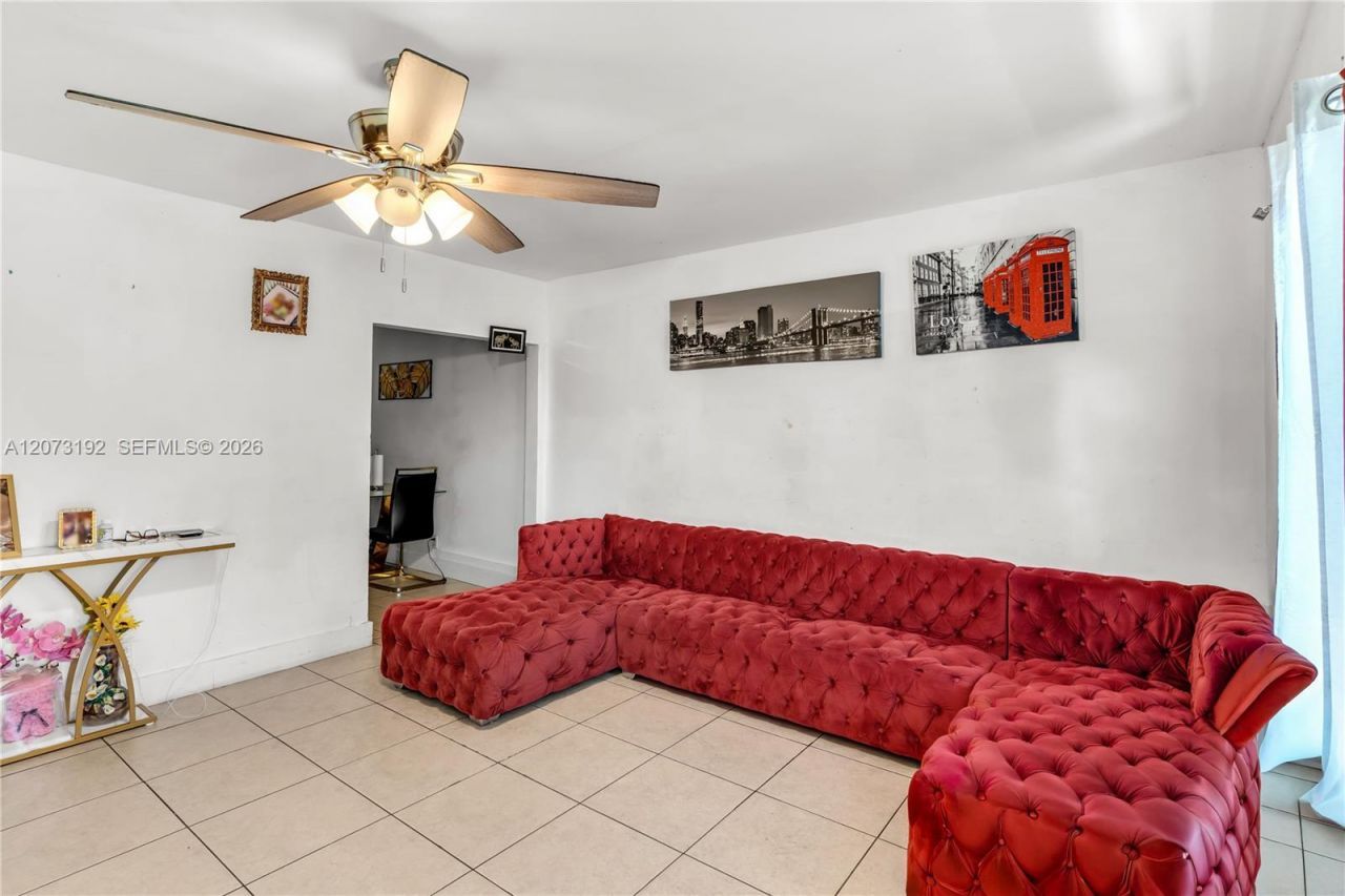 2180 NW 30th St , Miami, FL 33142 Photo