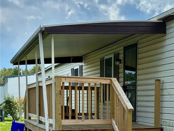 6035 #43 WILLOWBEND S Transit Road, Unit 43, Lockport, NY 14094