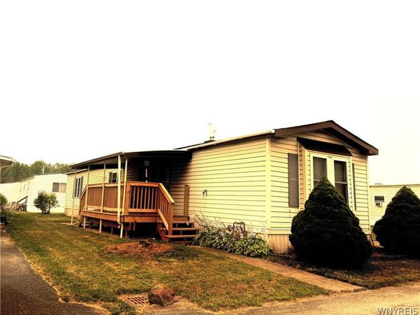 6035 #43 WILLOWBEND S Transit Road , Unit 43, Lockport, NY 14094