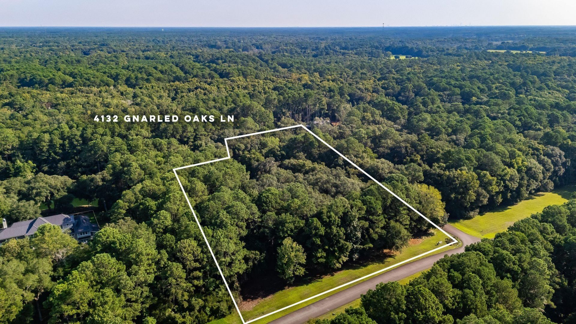 4132 Gnarled Oaks Lane Photo 19