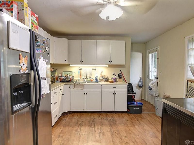 243 W Garland Avenue, Fairborn, OH 45324 Photo 9